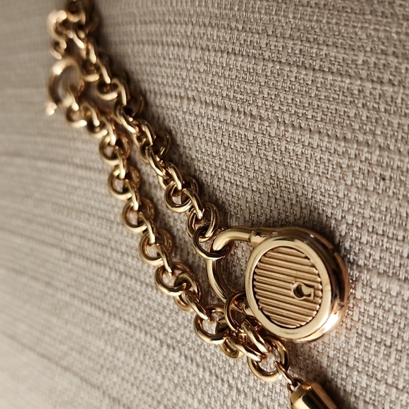 Michael Kors Rose Gold-Tone Steel Padlock Chain Bracelet, Pre-Owned - Picture 5 of 8